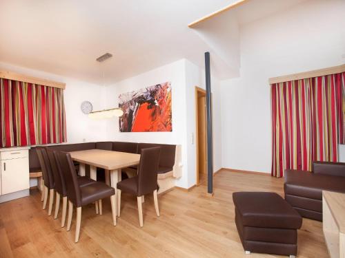 Fotografie z fotogalerie ubytování Apartment in Wald im Pinzgau with Swimming Pool and Views v destinaci Wald im Pinzgau