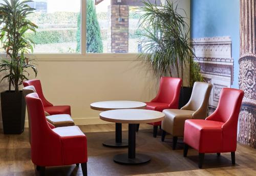 Ruang duduk di B&B HOTEL Marne-la-Vallée Chelles