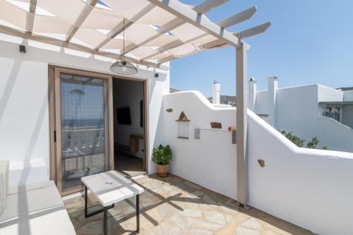 Balkoni atau teres di Porto Bello Tinos