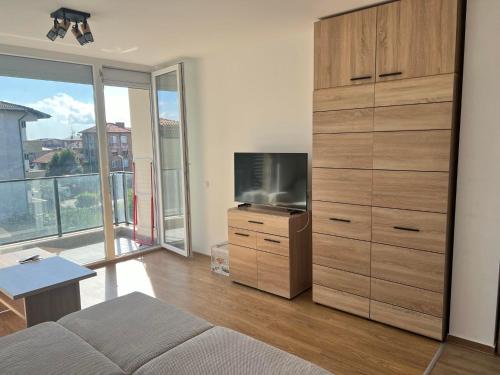 Modern Comfort Studio with Terrace Tsarevo