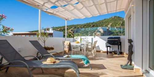 Atico Soleil large terrace with a ocean view