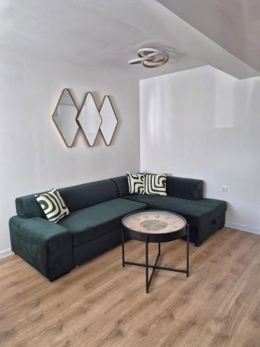 Apartment M&M-sea view & private parking