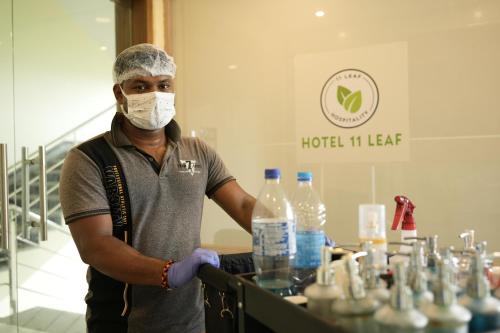 Huéspedes de 11 Leaf Hotel