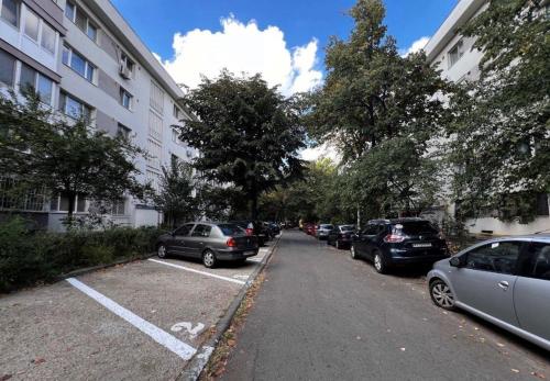Cartierul din jurul sau un cartier din apropierea acestui apartament