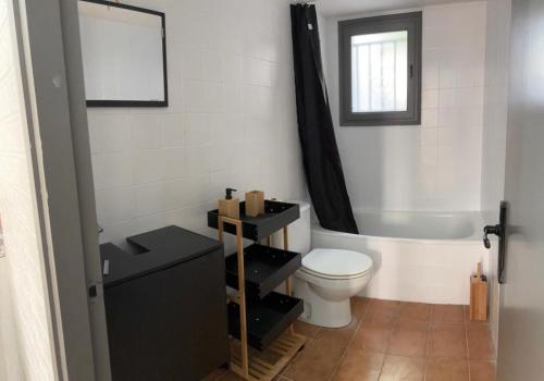 Casita moderna vacacional en Roses