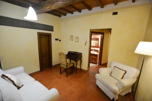 UNYCA - Florence Spacious Apartment