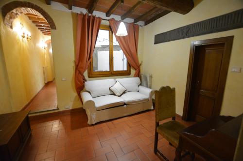 UNYCA - Florence Spacious Apartment
