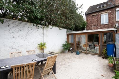 Family home: 3 bedrooms and a large garden!