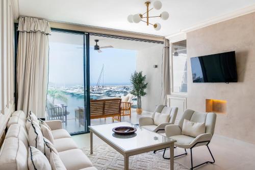 241 Puerto Banus Marbella Front Line