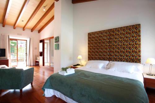 Postel nebo postele na pokoji v ubytování Sa Cabana Hotel & Spa - Adults Only