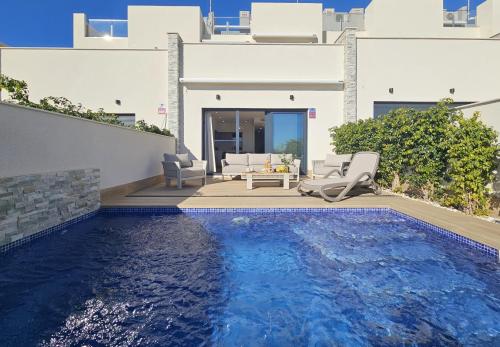 Villa Piscina Privada Aguas Nuevas Torrevieja