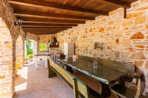 Η κουζίνα ή μικρή κουζίνα στο Villa Damiana