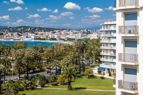 Charming & Elegant La Croisette apartment in Cannes