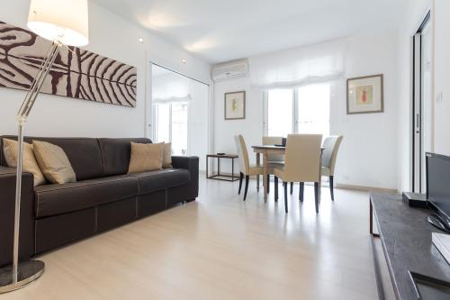 Charming & Elegant La Croisette apartment in Cannes