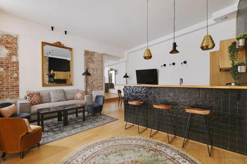 Pick A Flat's Apartment in Louvre Saint Honoré