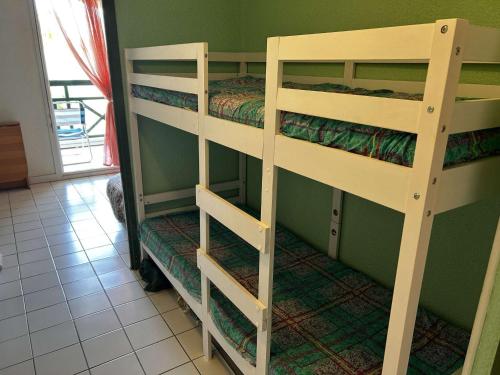 Appart 2 pièces avec piscine et parking à Port Camargue