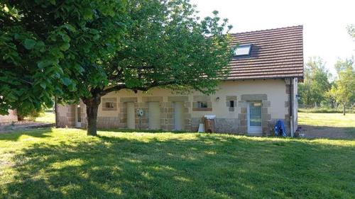 Grand Gite avec etang à proximité