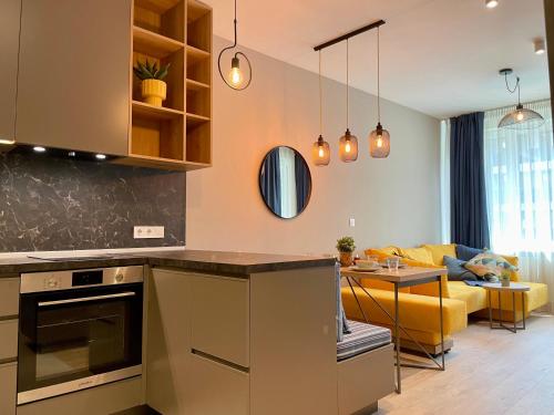 Apartment with Free Underground Parking by COSHER