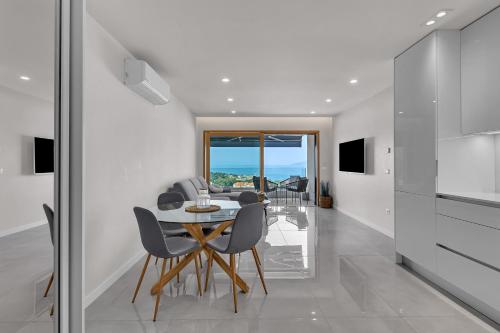 Luxury Apartment Val