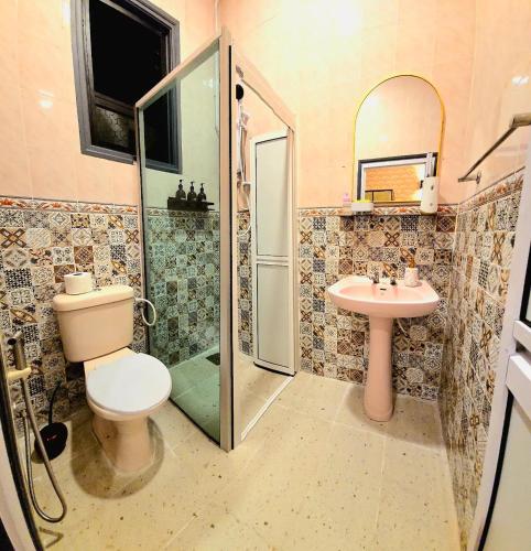 Koupelna v ubytování KRS Pines GuestHouse