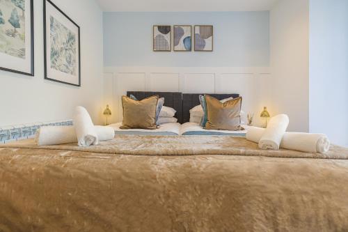 Bartholomews Seaside Serenity - 2BR Flat - Sleeps 4 photo 43