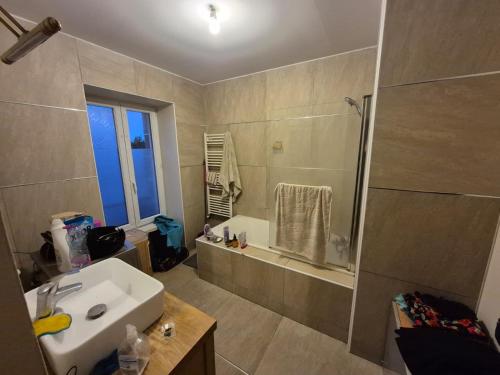 Photo de la galerie de l'établissement Grande maison de ville, à Saint-Renan