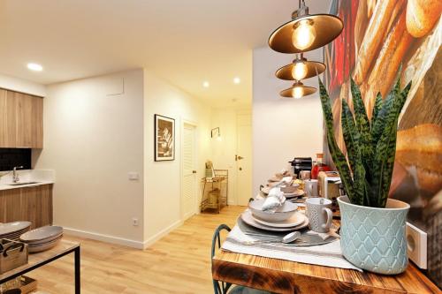 Executive Refurbished - 1BD 1BTH - Plaza Colon Centre