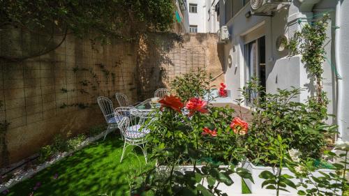 Acropolis Koukaki Loft Private Garden