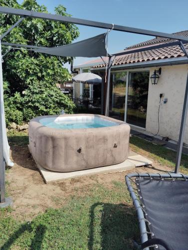 L'Edenwine jardin clos et spa privatif