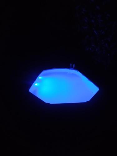 a blue light in the dark at Cascinetto in Longano