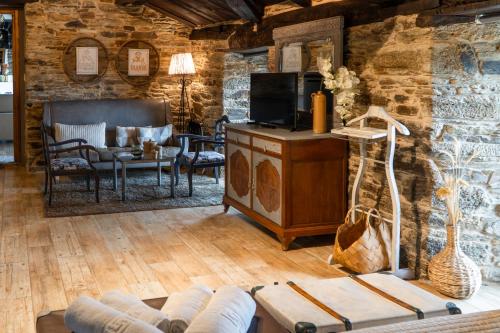 TV a/nebo společenská místnost v ubytování Complejo Rural Lar de Vies