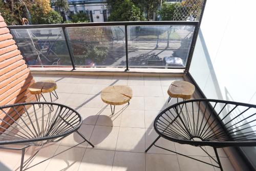 Balkoni atau teres di Olivos Premium