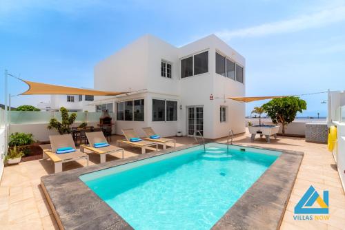 243 - Casa Yesenia by Villas Now Ltd