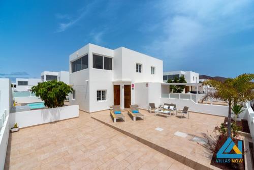 243 - Casa Yesenia by Villas Now Ltd