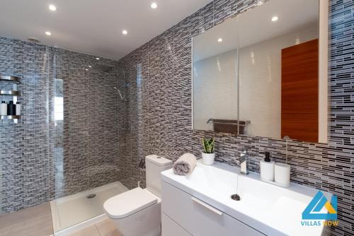 243 - Casa Yesenia by Villas Now Ltd