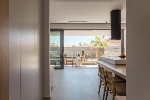 Memoire Guest House I Private Heated Pool I 200m beach
