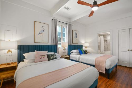 Ένα ή περισσότερα κρεβάτια σε δωμάτιο στο Louis Park Hotel