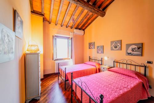 Ένα ή περισσότερα κρεβάτια σε δωμάτιο στο Holiday Home Croce with Spa
