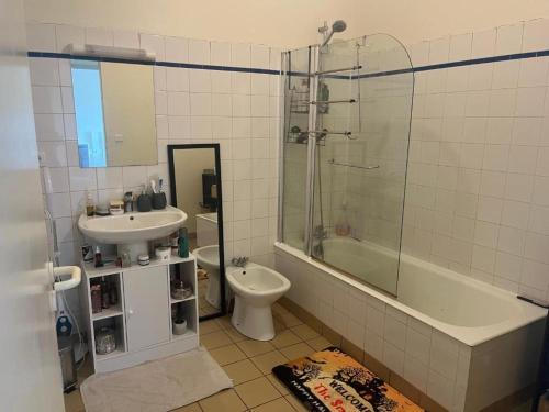 Photo de la galerie de l'établissement maison entière à louer, à Saint-Laurent-sur-Sèvre