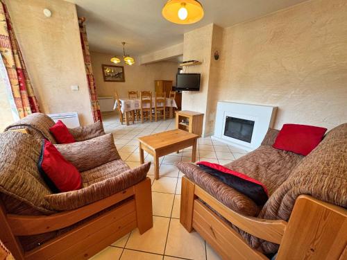 Appartement familial à St Martin de Belleville - 3 chambres, terrasse, parking, près des commerces et pistes - FR-1-452-118