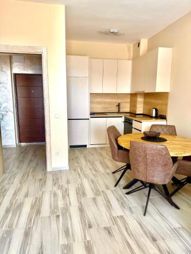 Dapur atau dapur kecil di Sunny Hills Apartment