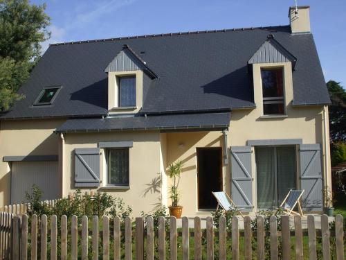 Maison avec jardin, proche plage