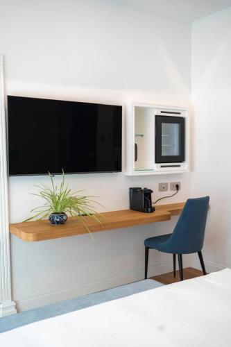 4ROOMS Naples