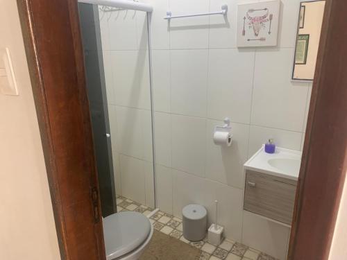 Bilik mandi di Vi&Li Suites