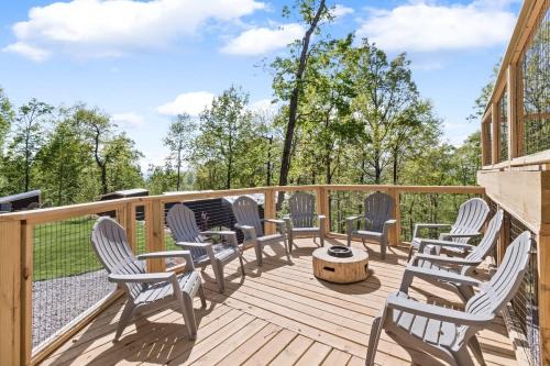 Μπαλκόνι ή βεράντα στο The Five Pines at Treetop Escapes