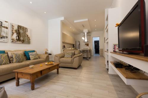 Gallery image of Pawlu Accommodations in Sliema