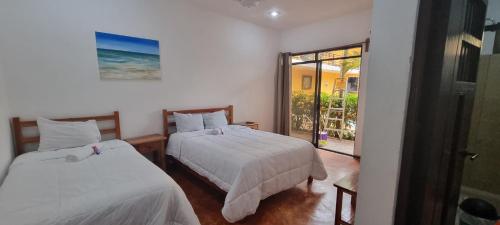 Hotel Iker photo 2