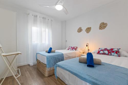 Europa Sur - Pet-Friendly 8th-Floor Apartment for 5 with Balcony, Lift and AC