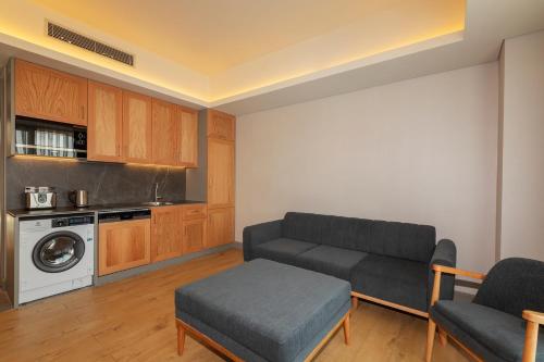 Kuchyň nebo kuchyňský kout v ubytování Meroddi Beyoğlu Residence