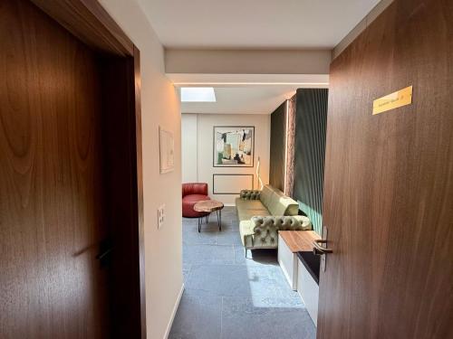 Χώρος καθιστικού στο Luxe Living Basel-City